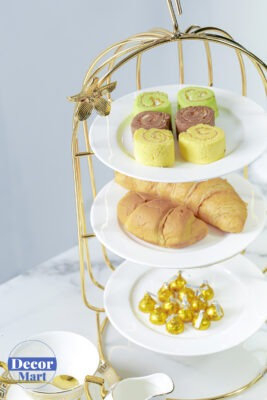 Khay tái cây và bánh lồng chim