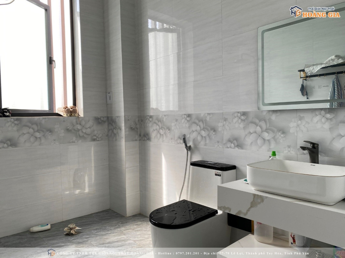 Nhà tắm sử dụng các thiết bị của thương hiệu KRASIC